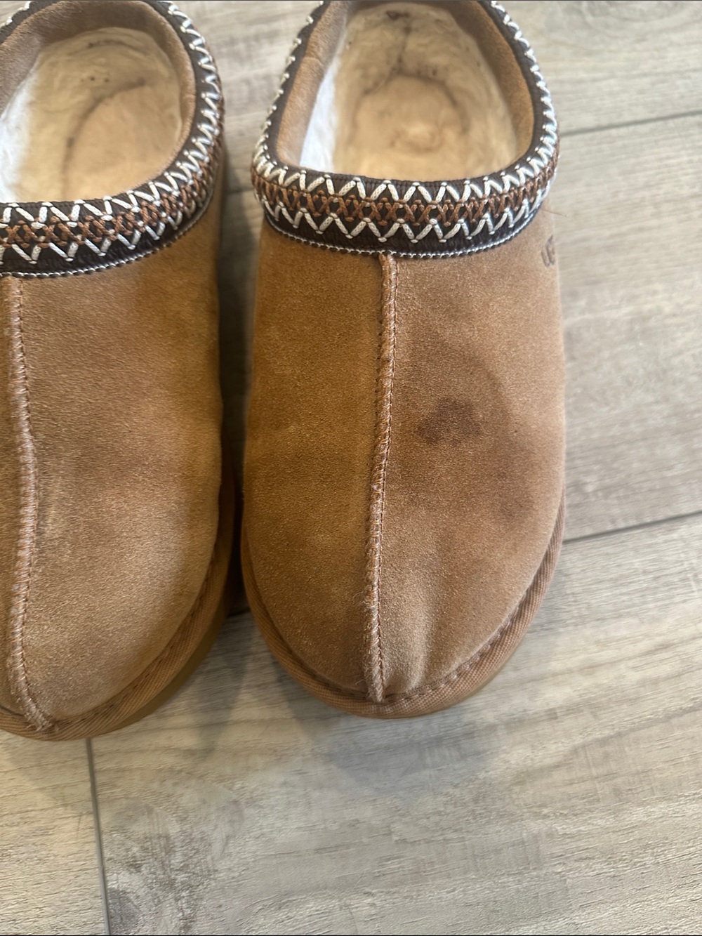 UGG Women's Chestnut Suede Slip-On Clog Mules - Picture 3 of 3